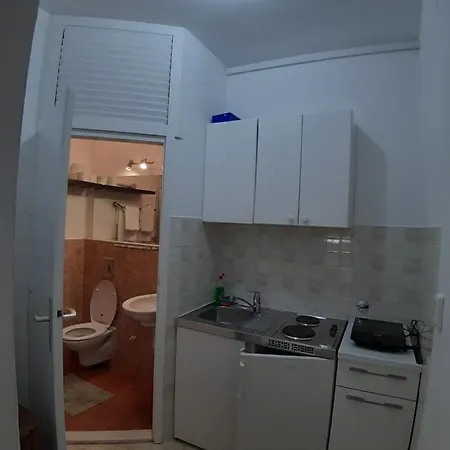 Апартаменти Tania